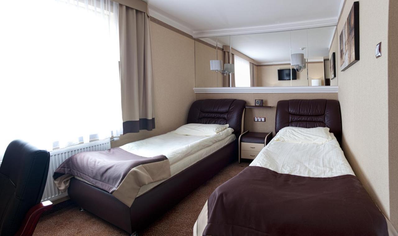 M Hotel Sosnowiec Luaran gambar