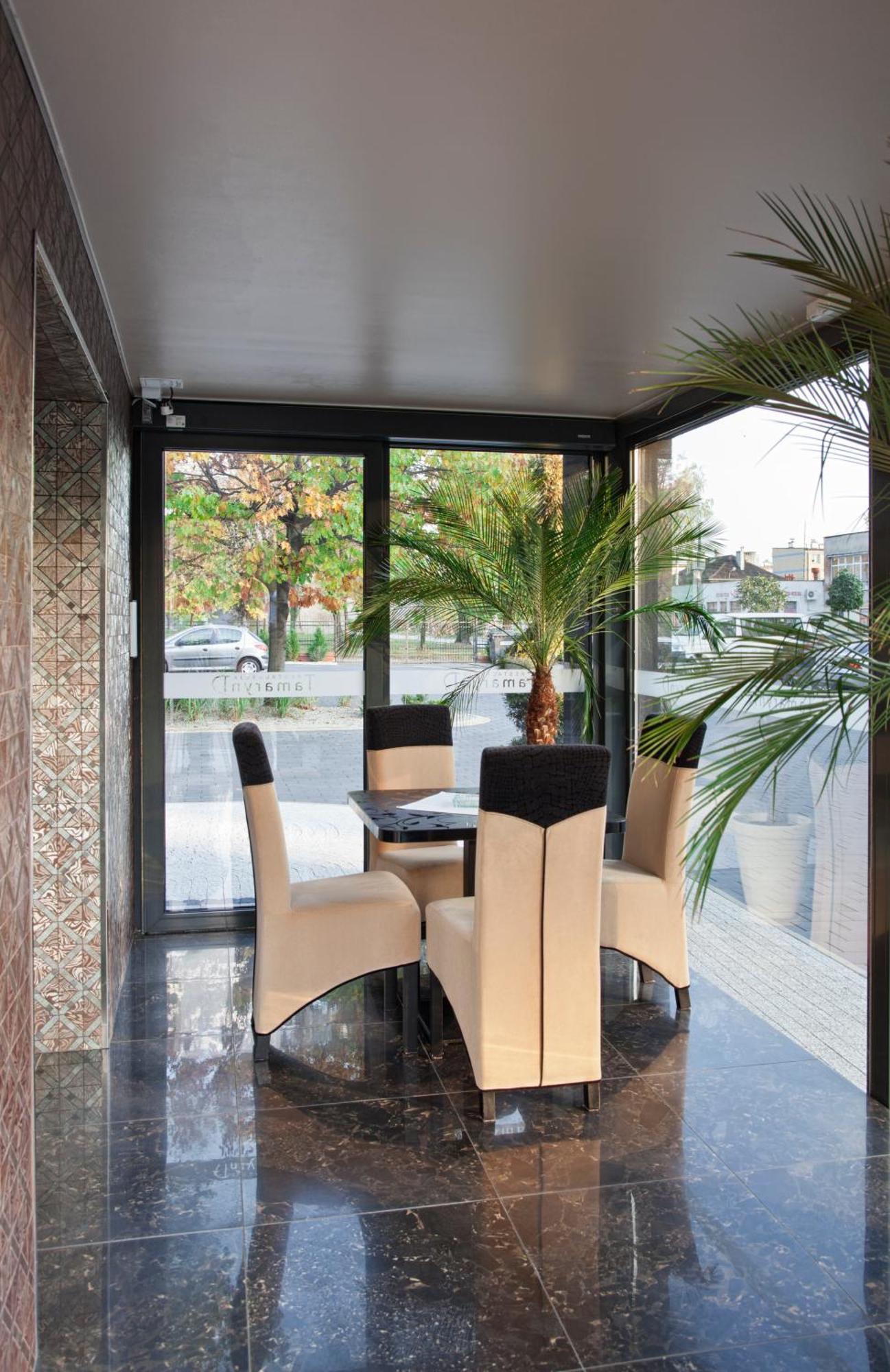M Hotel Sosnowiec Luaran gambar