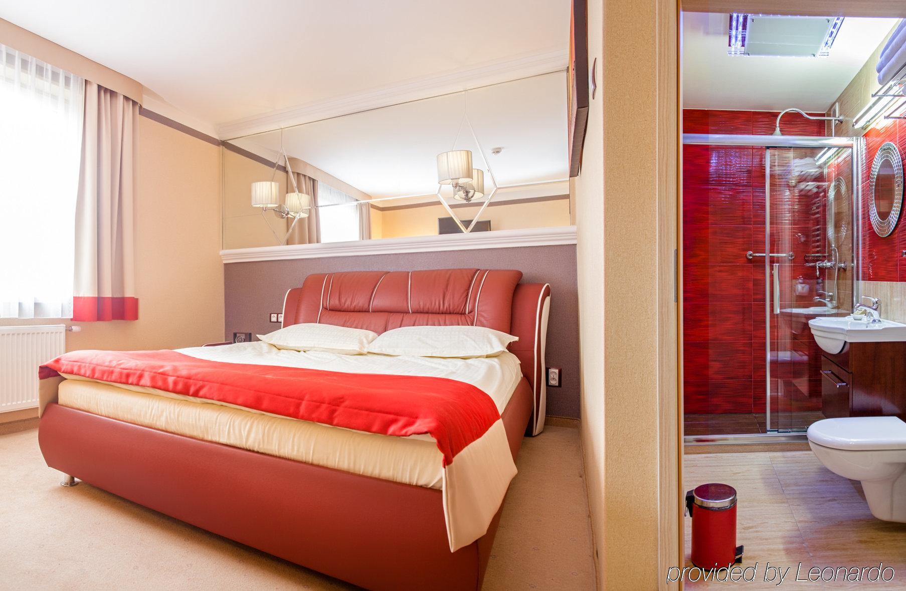 M Hotel Sosnowiec Luaran gambar