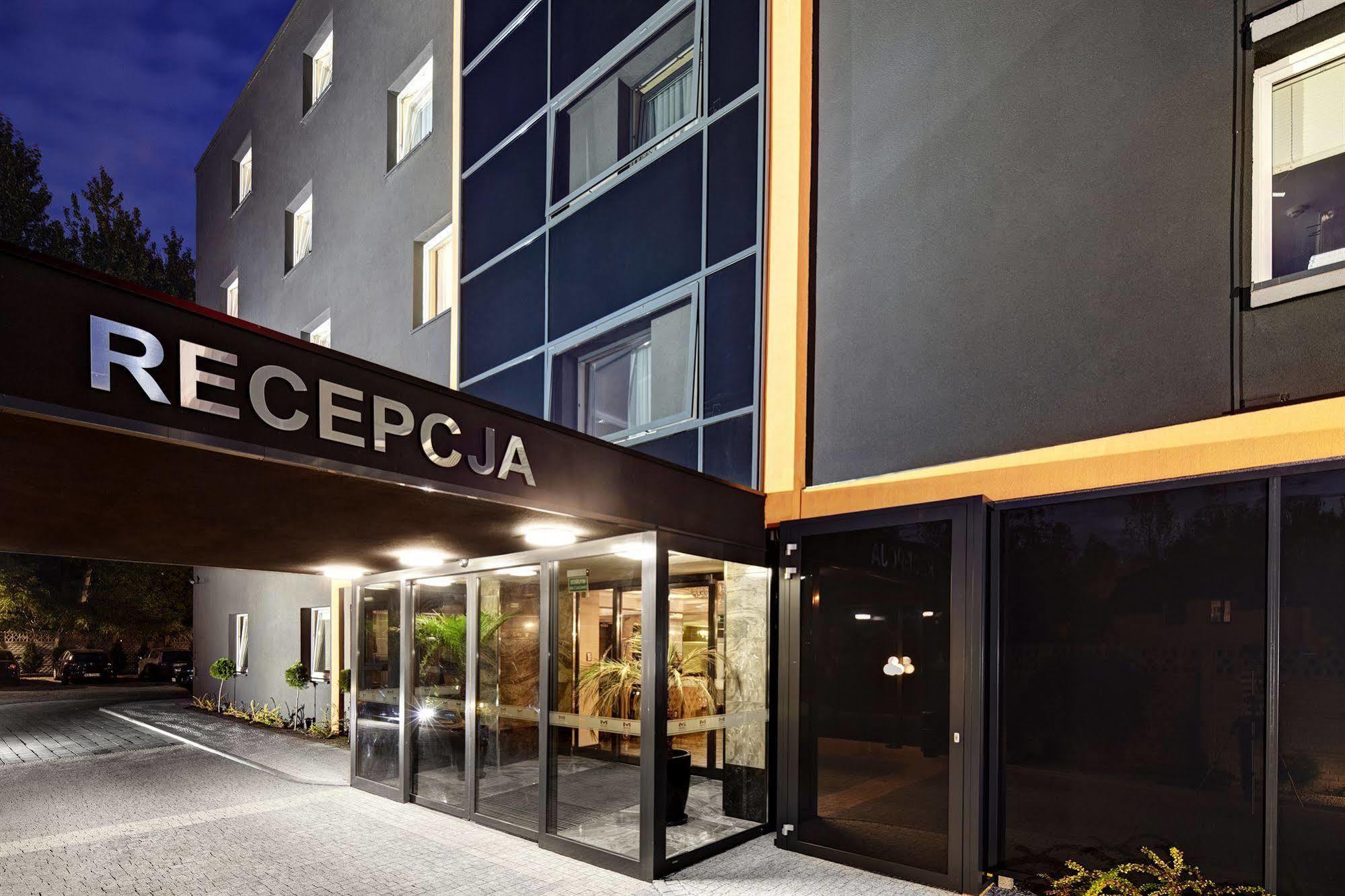 M Hotel Sosnowiec Luaran gambar